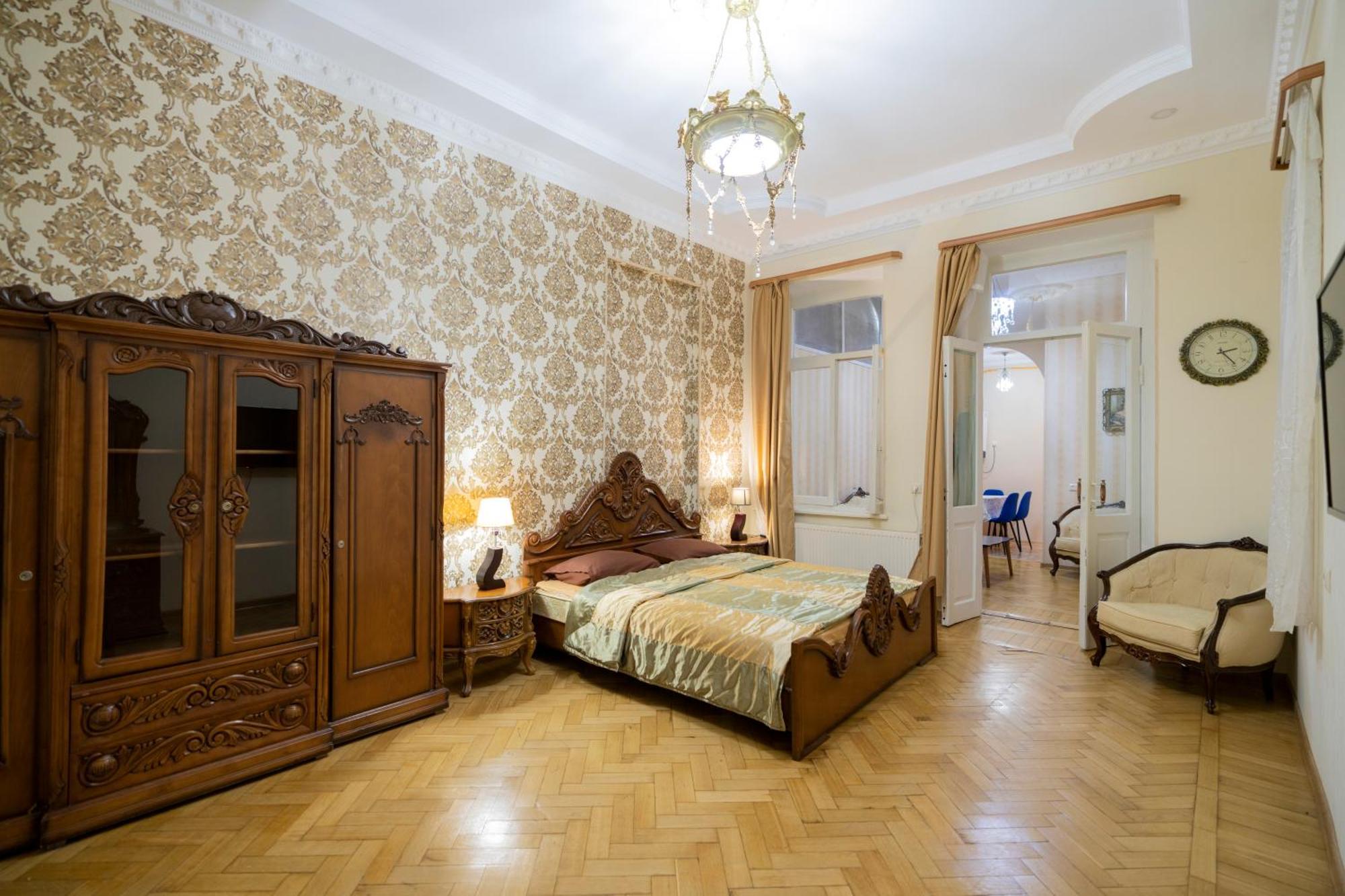 Leon Rooms Τυφλίδα Εξωτερικό φωτογραφία
