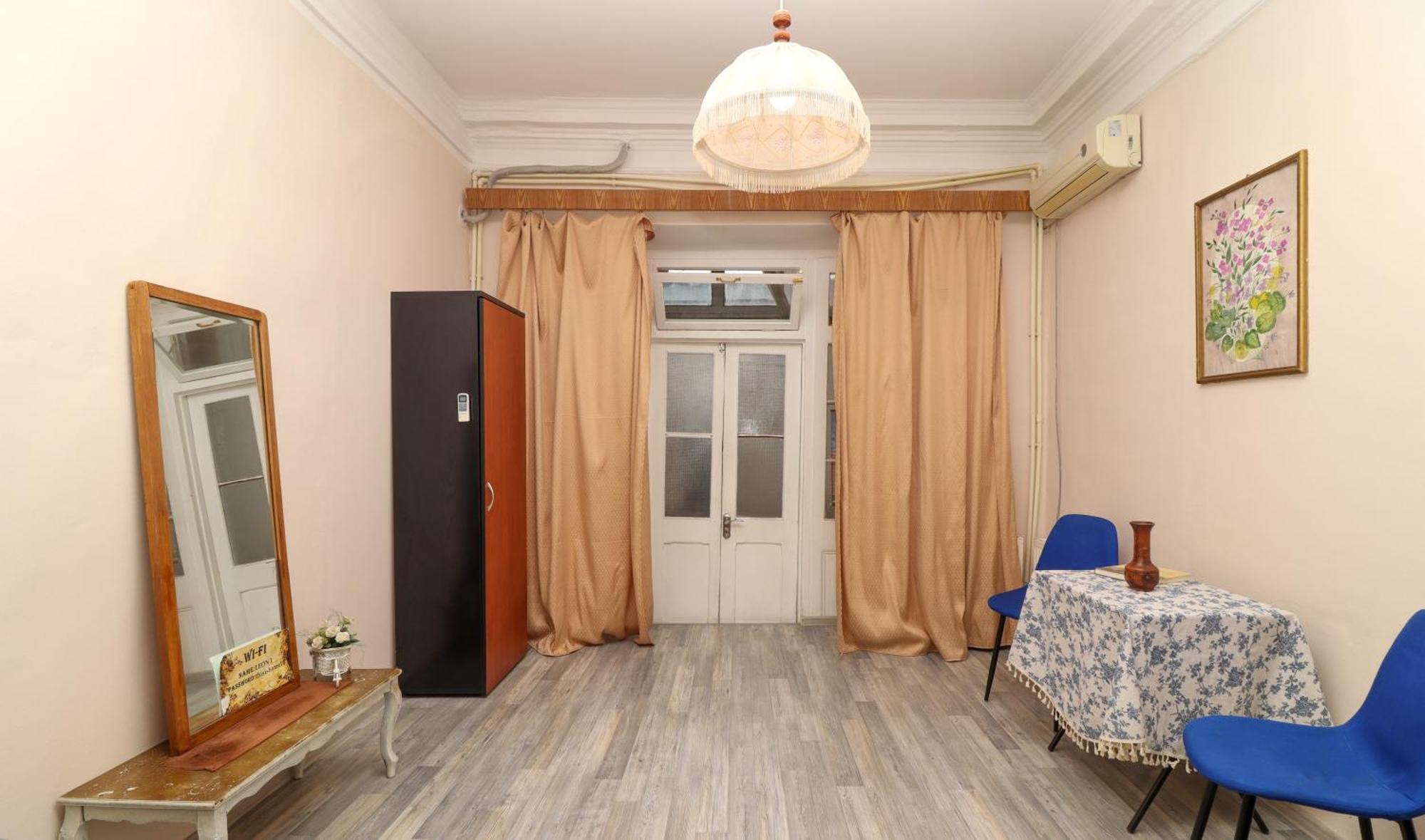 Leon Rooms Τυφλίδα Εξωτερικό φωτογραφία