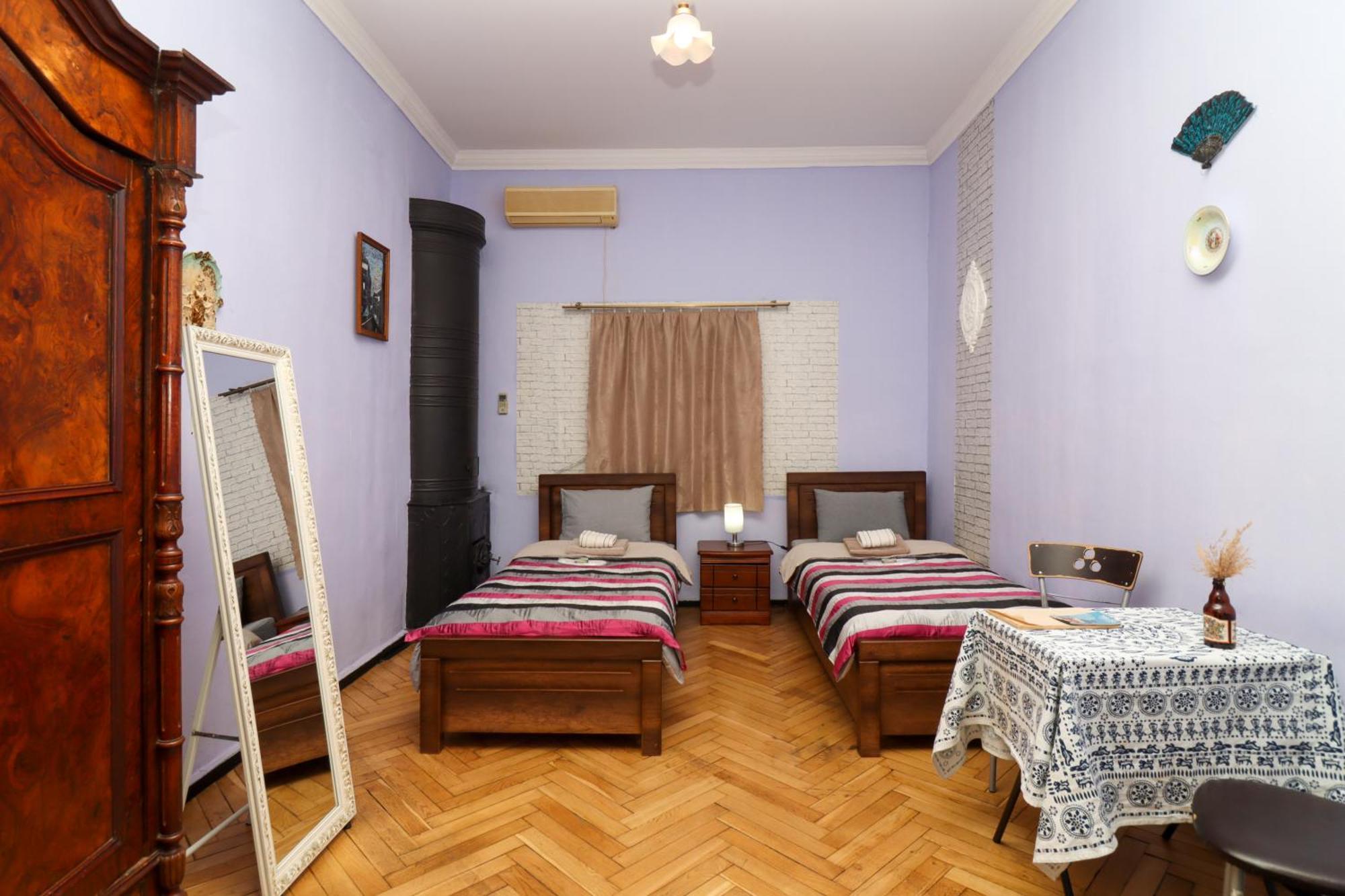 Leon Rooms Τυφλίδα Εξωτερικό φωτογραφία