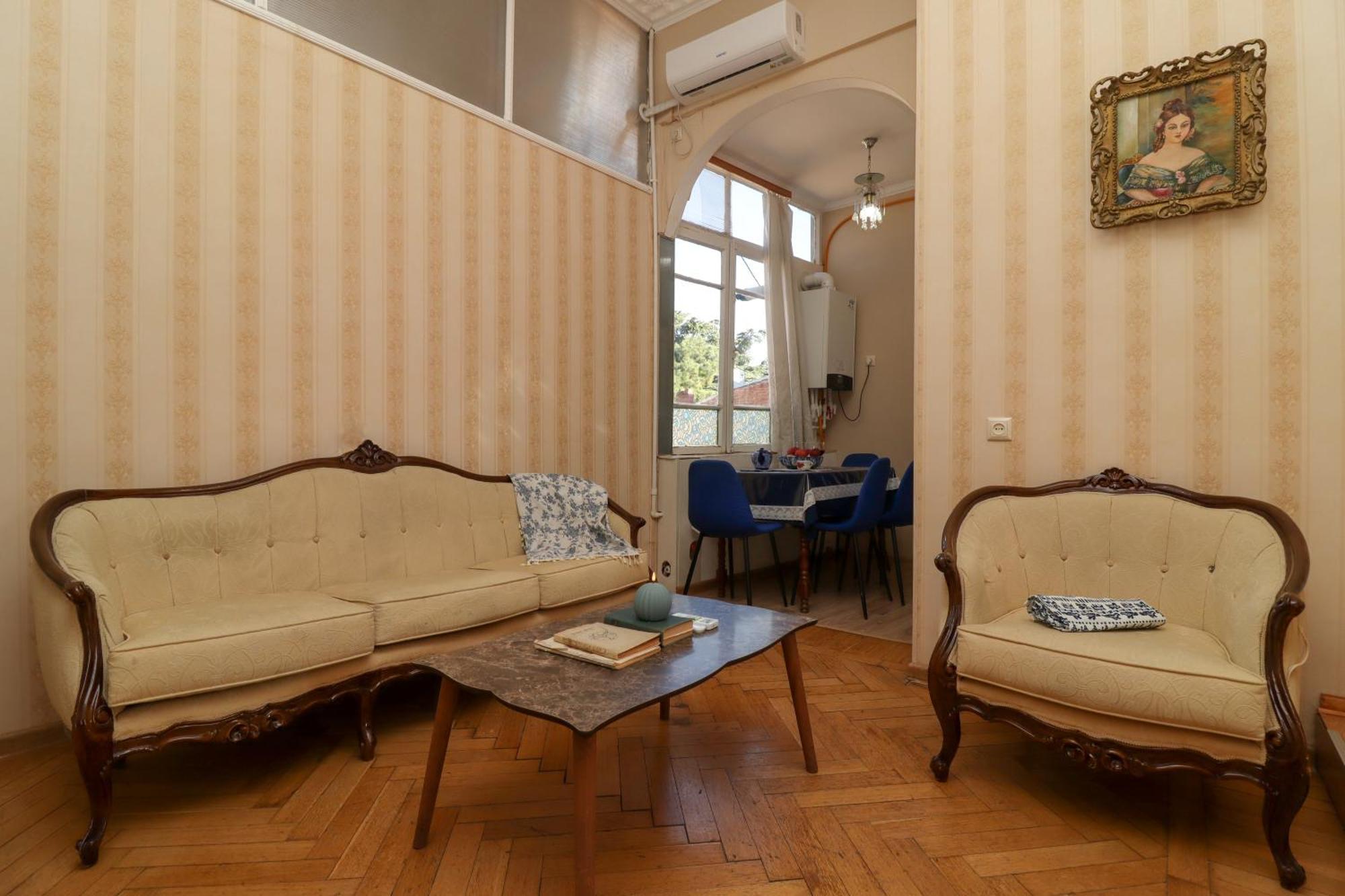 Leon Rooms Τυφλίδα Εξωτερικό φωτογραφία