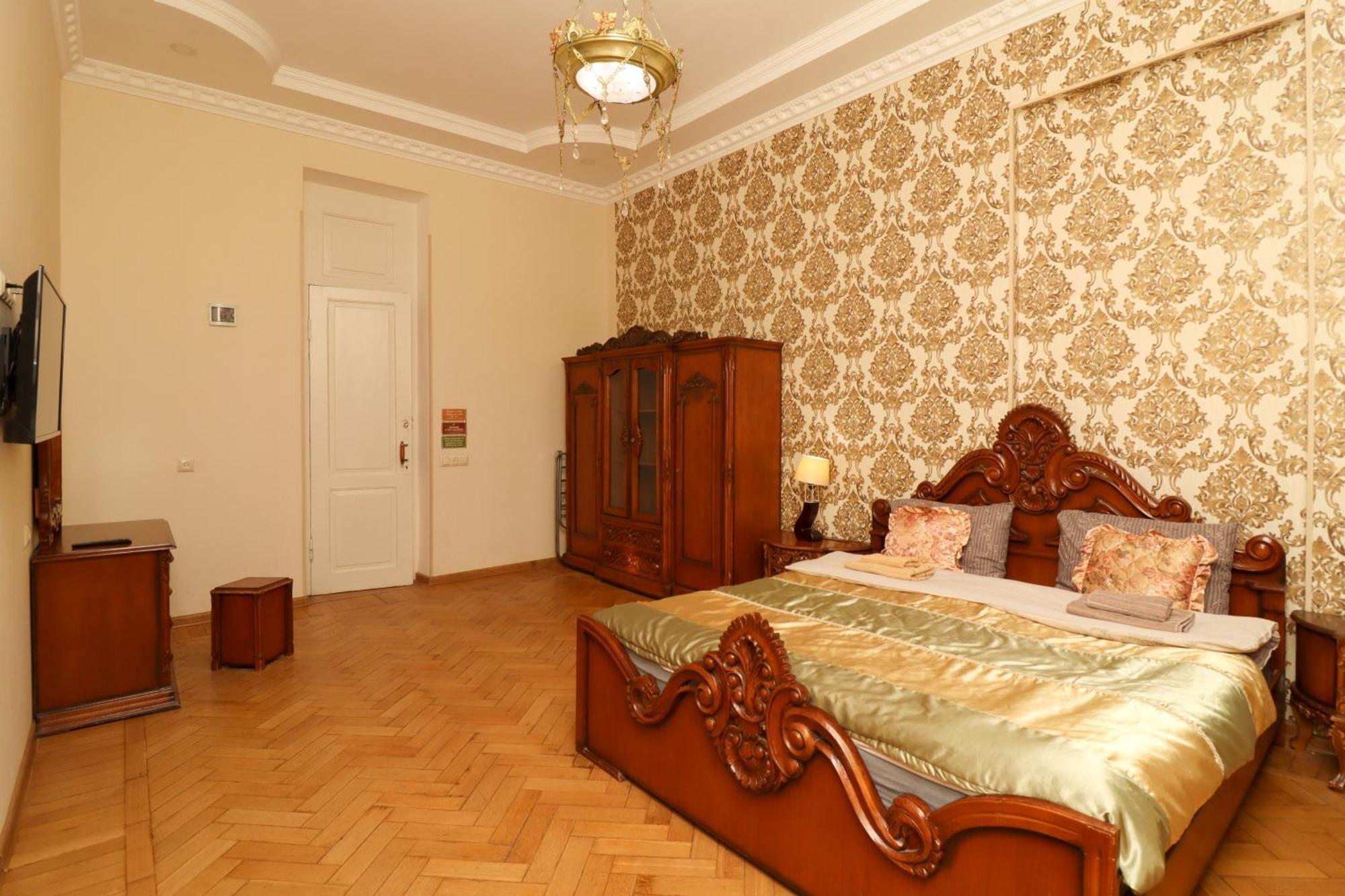 Leon Rooms Τυφλίδα Εξωτερικό φωτογραφία