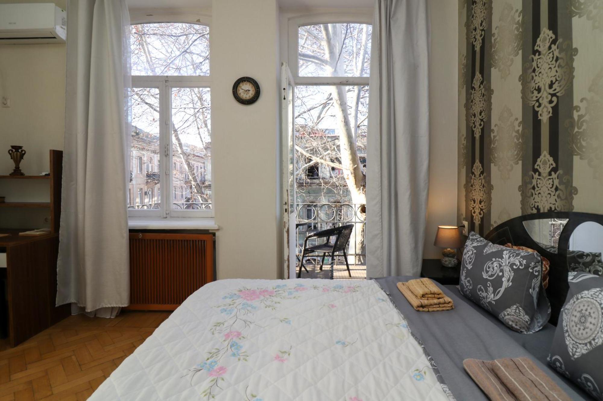 Leon Rooms Τυφλίδα Εξωτερικό φωτογραφία